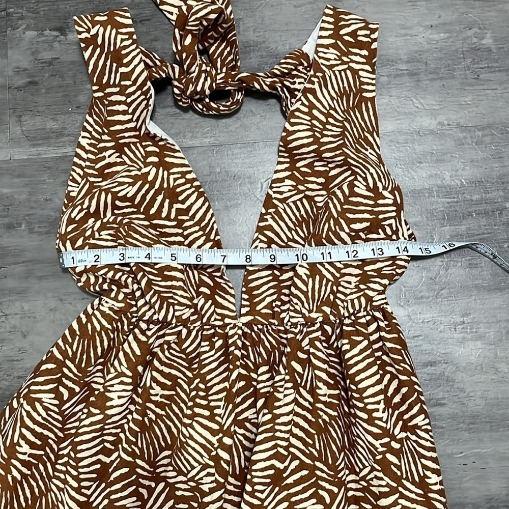 House of Harlow Leaf Print Tie Back Sundress  Mini Size Small - Picture 9 of 9